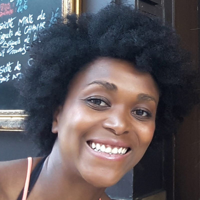 Sylvie-Teller.jpg Sylvie-Teller.jpg