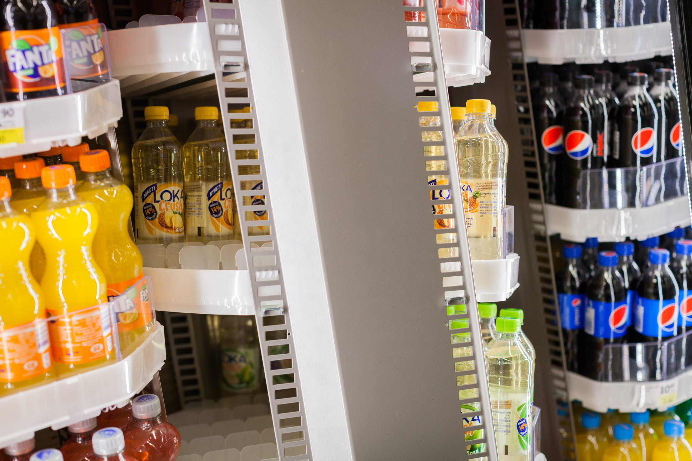 Rotating_shelf_HL-Display_8744.jpg Rotating_shelf_HL-Display_8744.jpg