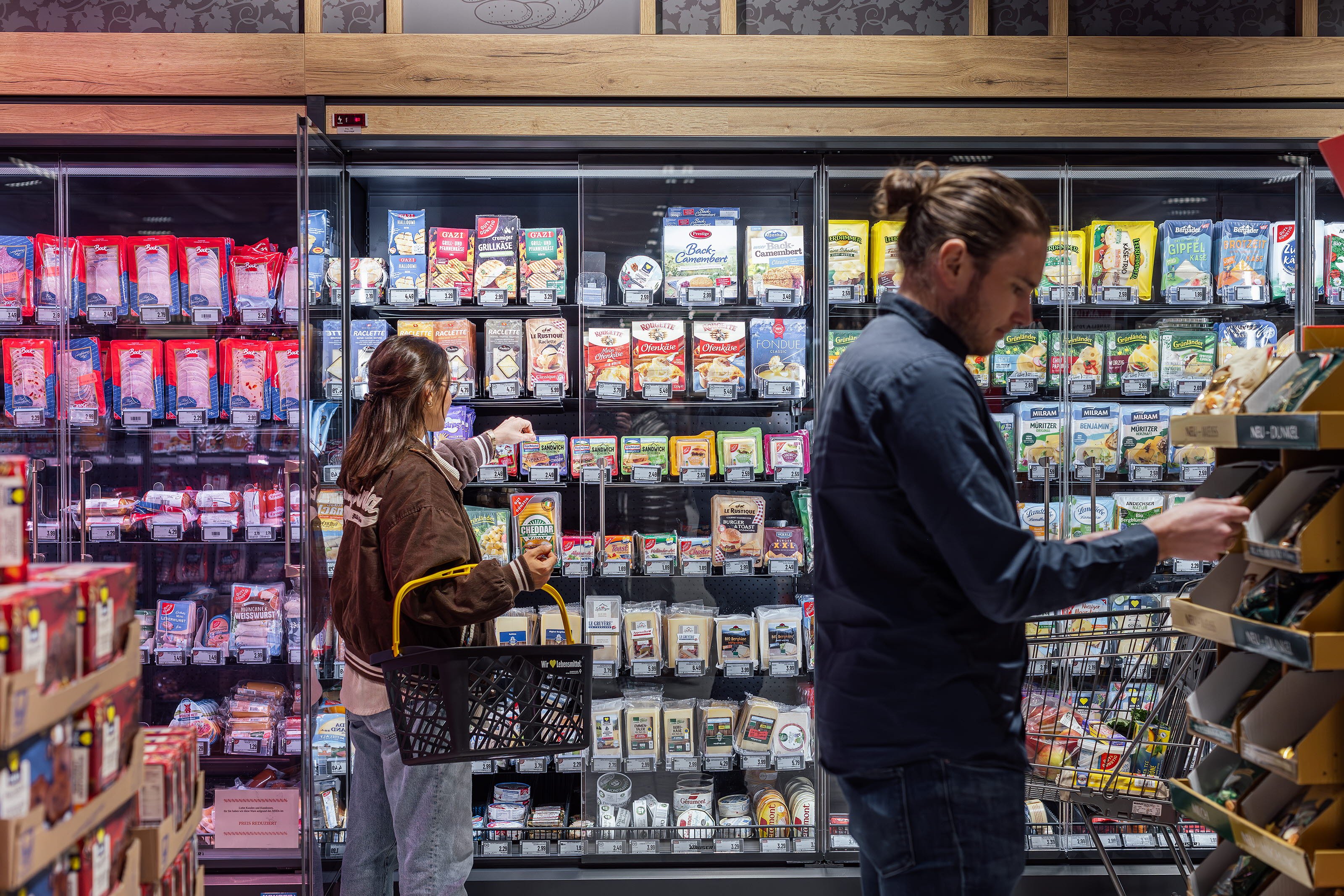 Edeka-Ingersheim_HL-Display_2024_DE_059.jpg Edeka-Ingersheim_HL-Display_2024_DE_059.jpg