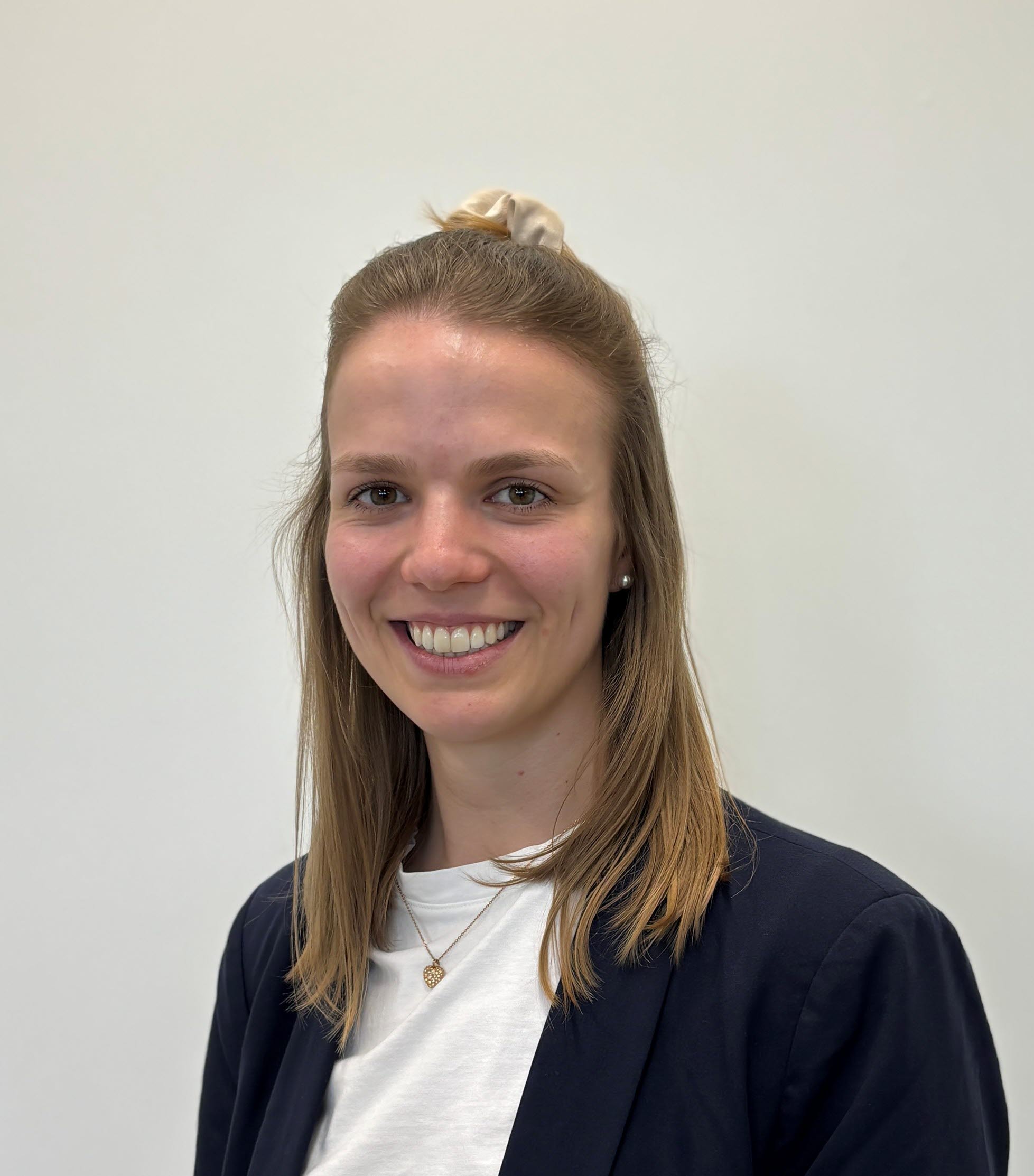 Annika Hauptlin.jpg