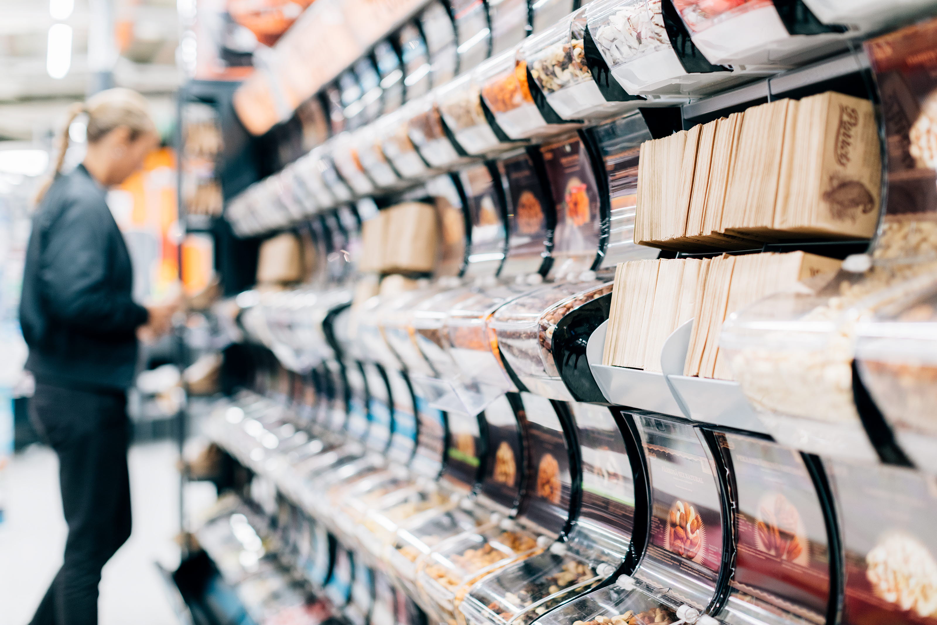 Bins,-K-Supermarket-Herta,-2018_002.jpg Bins,-K-Supermarket-Herta,-2018_002.jpg