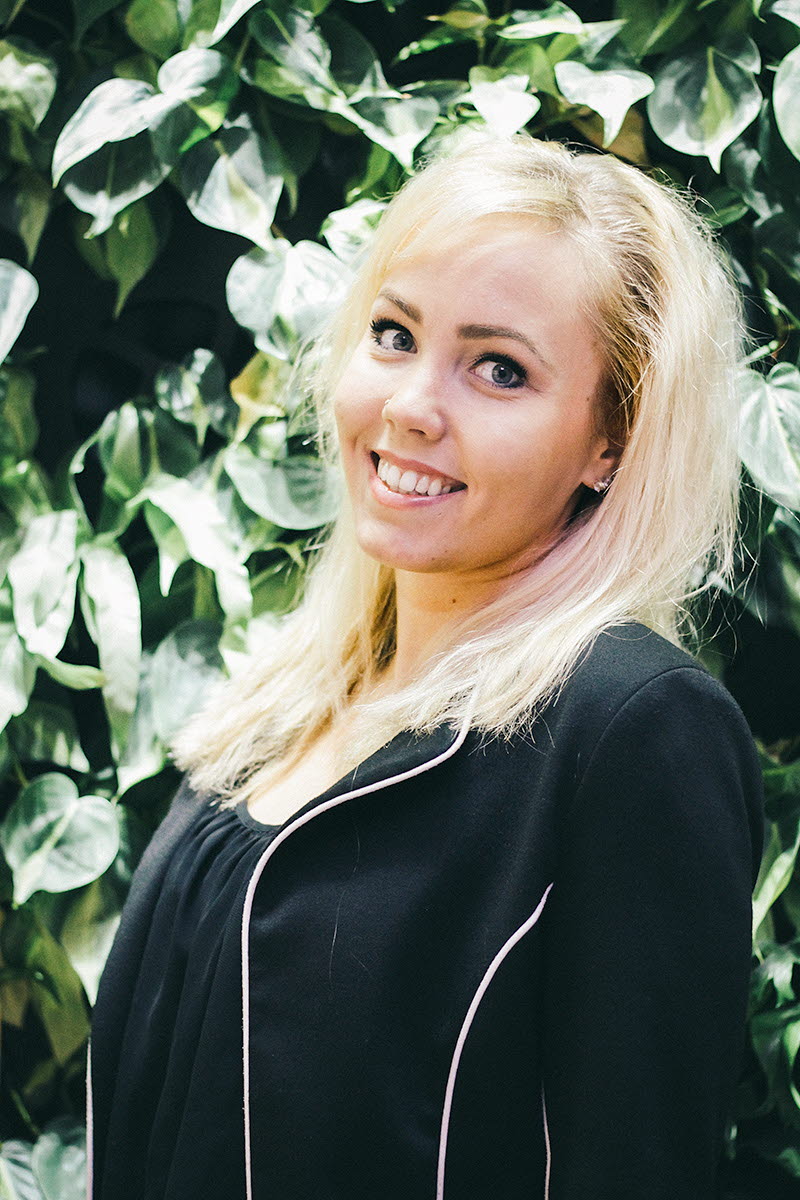Jenni-Rapp.jpg Jenni-Rapp.jpg