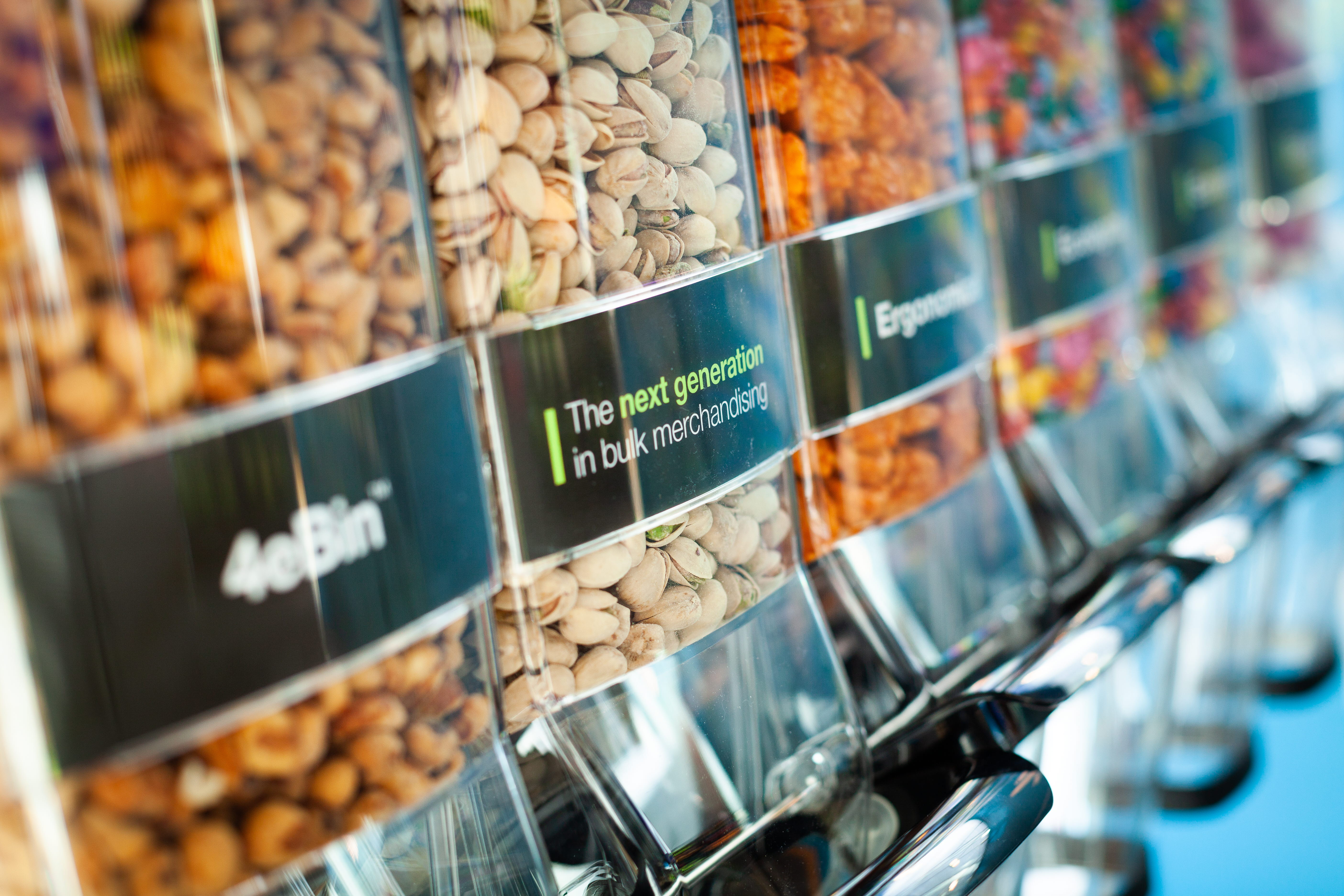 Bulk-merchandising_Nuts_HL-Display_6.jpg Bulk-merchandising_Nuts_HL-Display_6.jpg