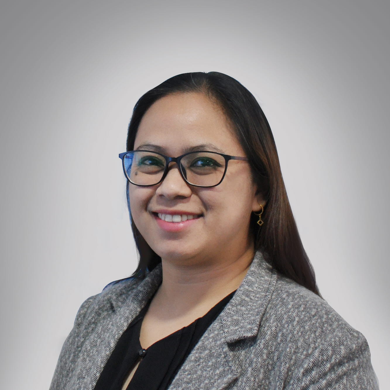Imee_Santos_Accountant.jpg Imee_Santos_Accountant.jpg